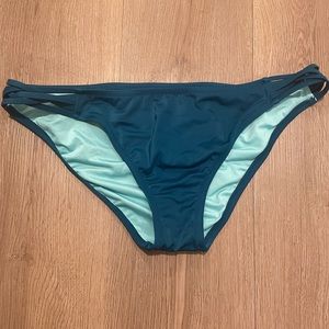 Swimsuit bottom